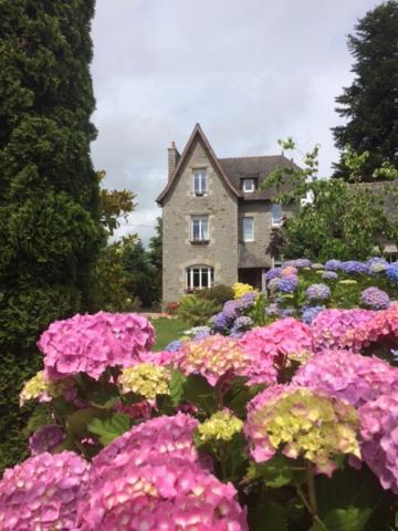 Le Clos Saint-Brice Les Portes du Coglais ภายนอก รูปภาพ