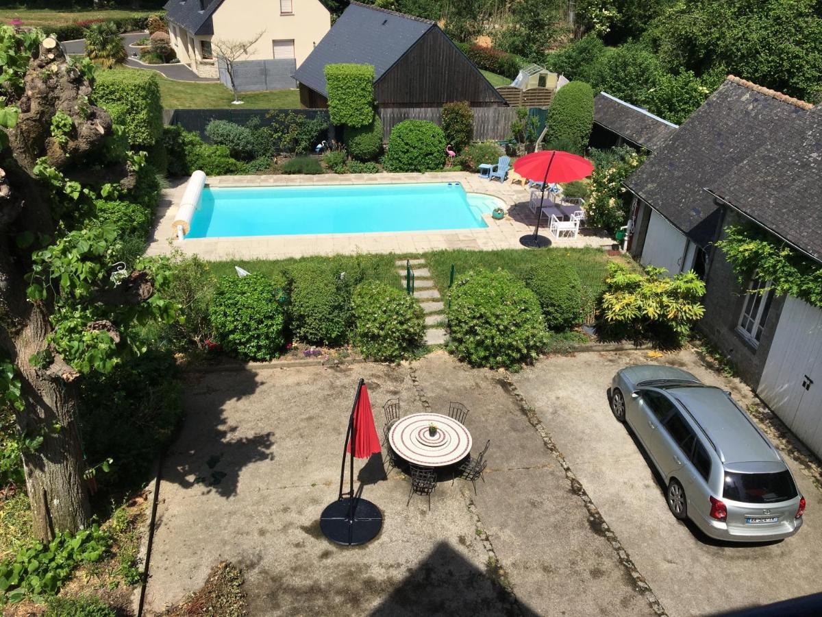 Le Clos Saint-Brice Les Portes du Coglais ภายนอก รูปภาพ