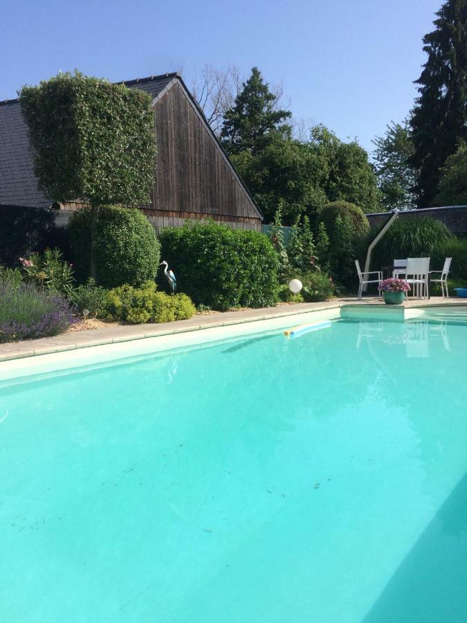 Le Clos Saint-Brice Les Portes du Coglais ภายนอก รูปภาพ