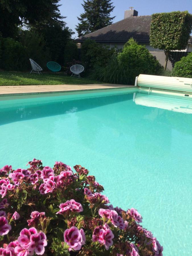 Le Clos Saint-Brice Les Portes du Coglais ภายนอก รูปภาพ